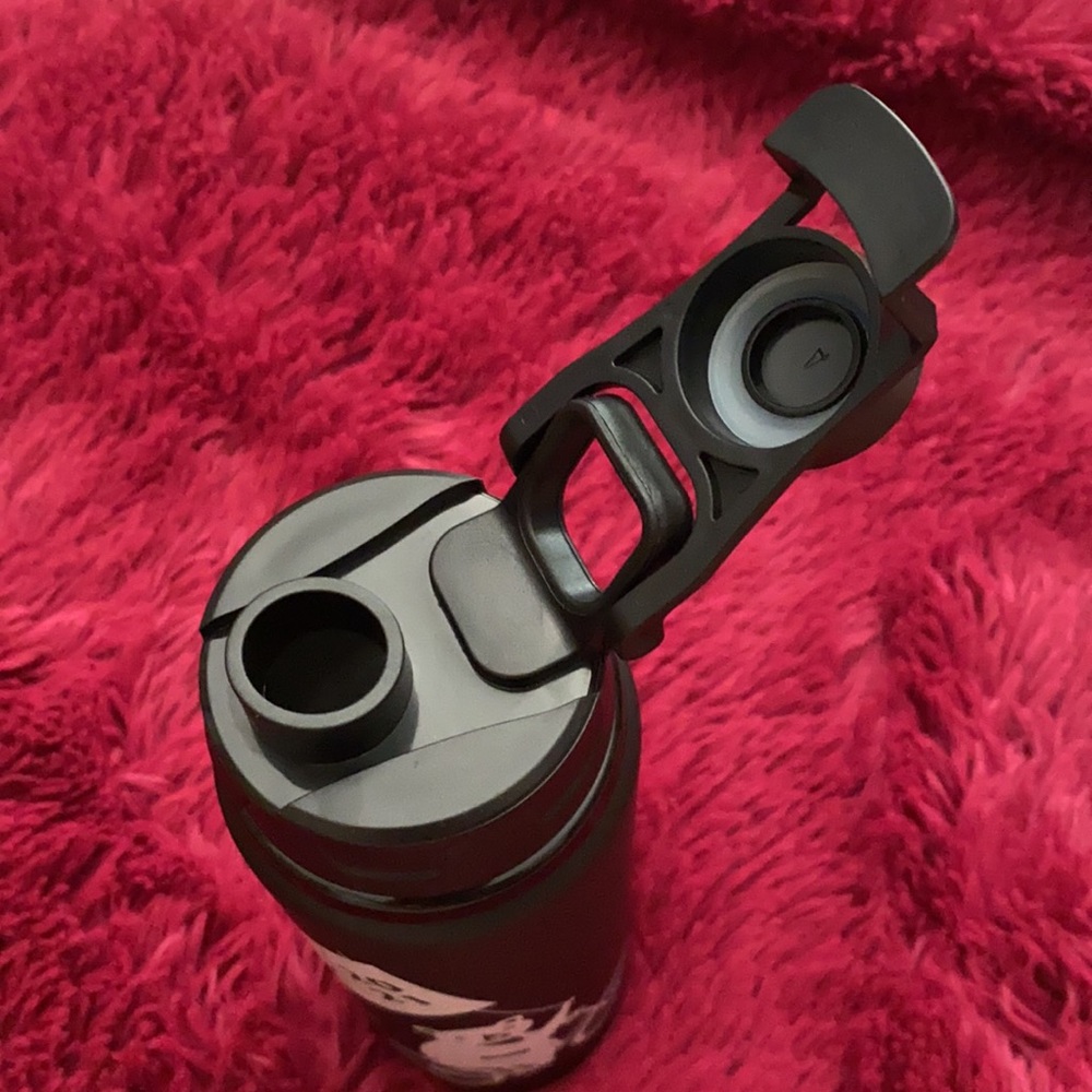WFM TMAW 2021 black aluminium bottle - Picture 7 of 8